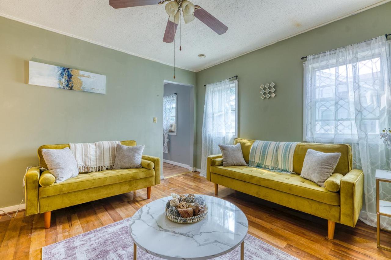 Humble Home With Free Breakfast Offered If Requested! Chicopee Bagian luar foto