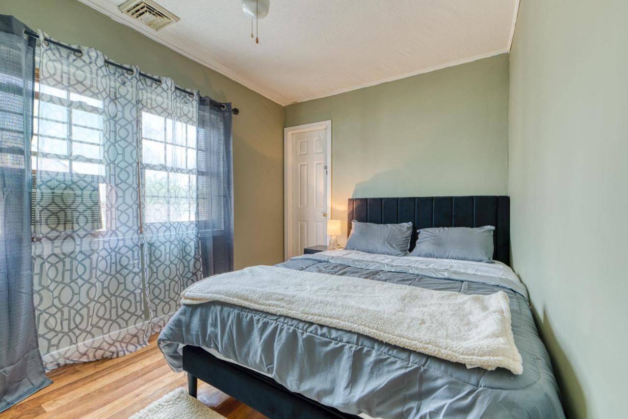 Humble Home With Free Breakfast Offered If Requested! Chicopee Bagian luar foto