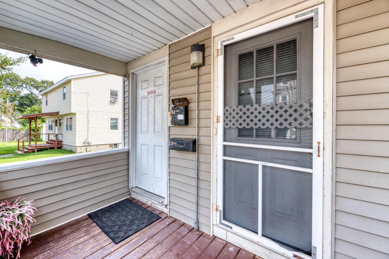 Humble Home With Free Breakfast Offered If Requested! Chicopee Bagian luar foto