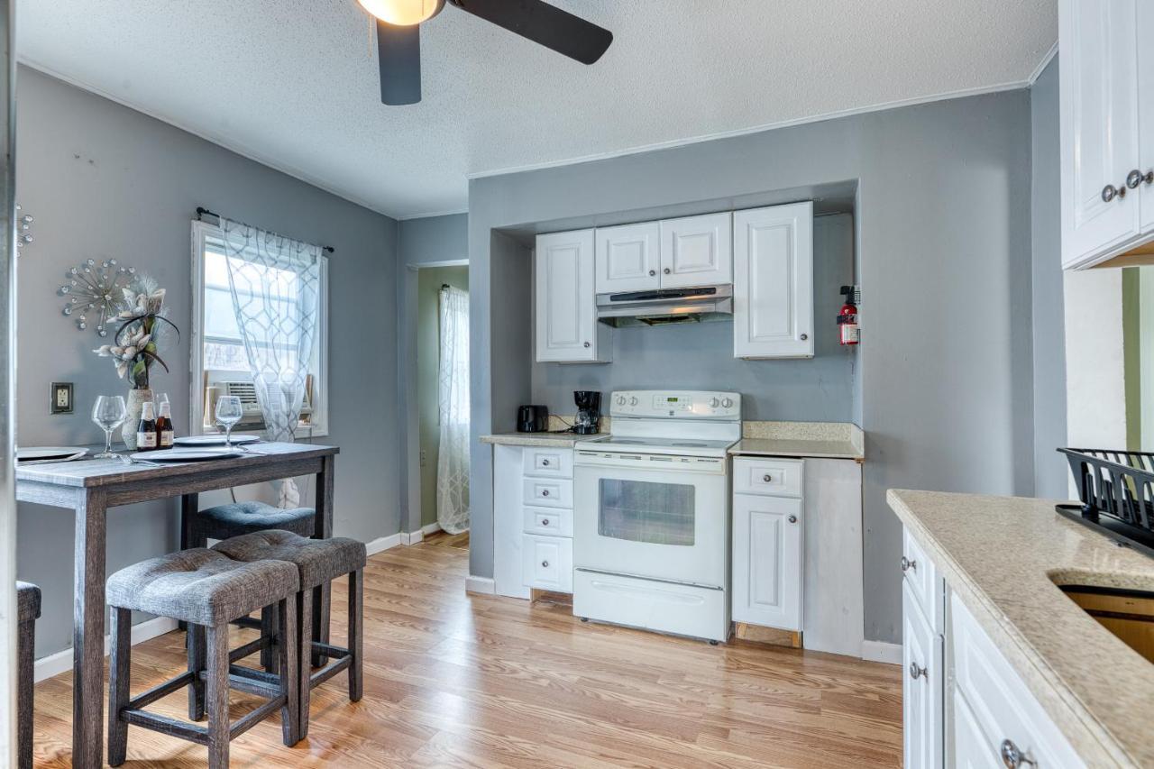 Humble Home With Free Breakfast Offered If Requested! Chicopee Bagian luar foto